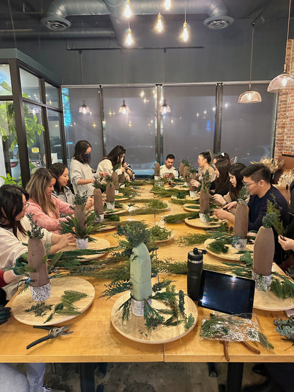 Holiday Floral Workshop - Mini Christmas Tree